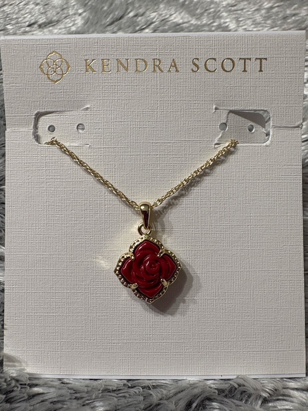 Kendra Scott Necklace